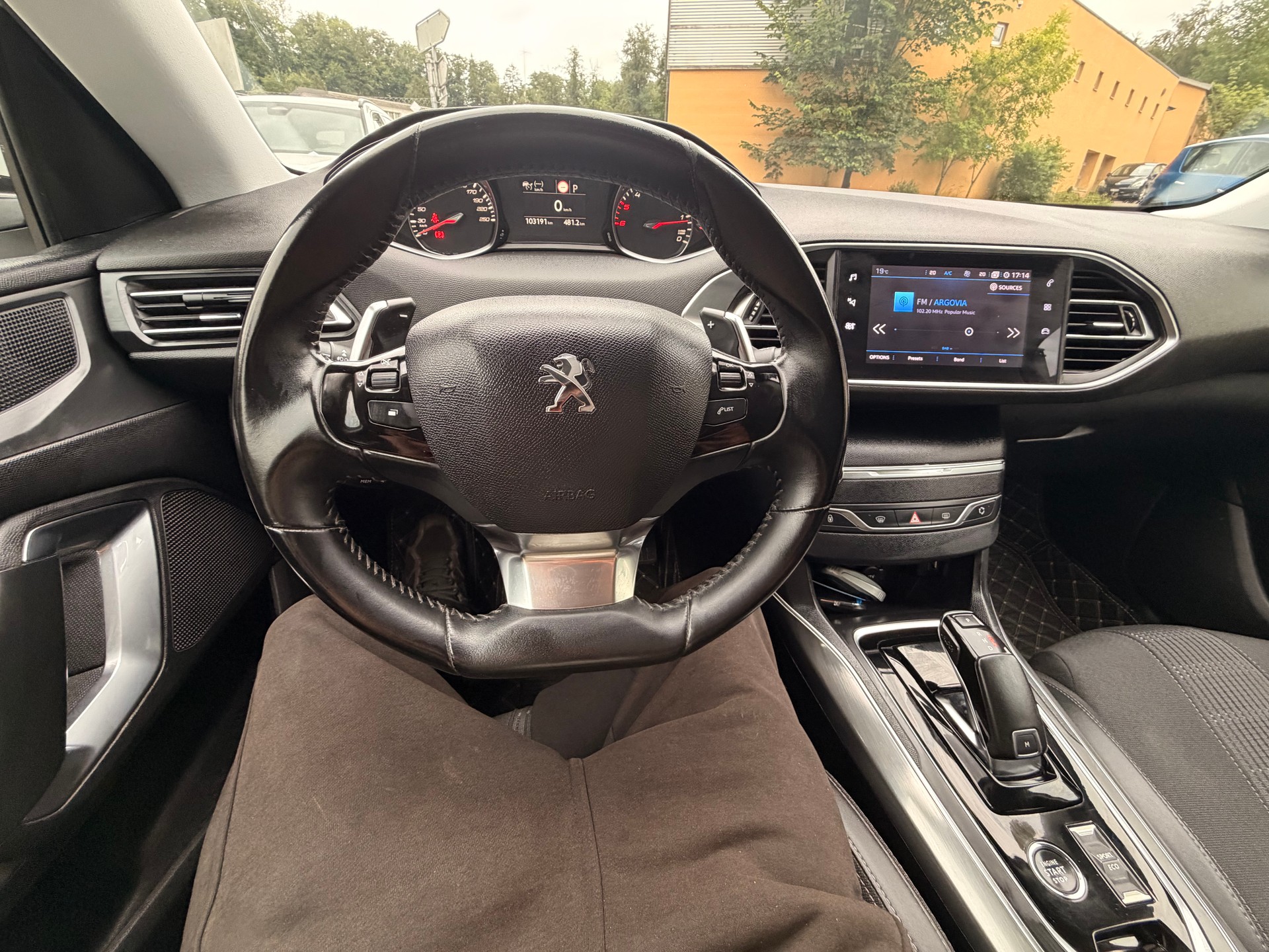 PEUGEOT 308 SW 1.5 BlueHDI Active Pack EAT8-image-28