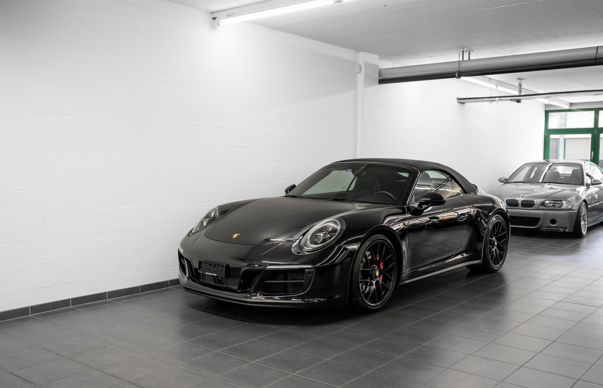 PORSCHE 911 Carrera 4 GTS Cabrio PDK-image-9