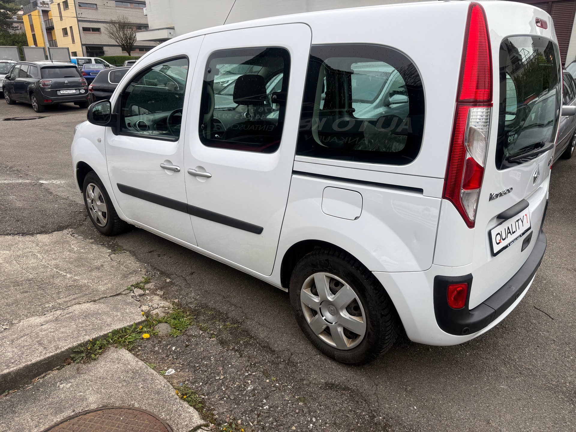 RENAULT Kangoo 1.2 16V Turbo Limited-image-5