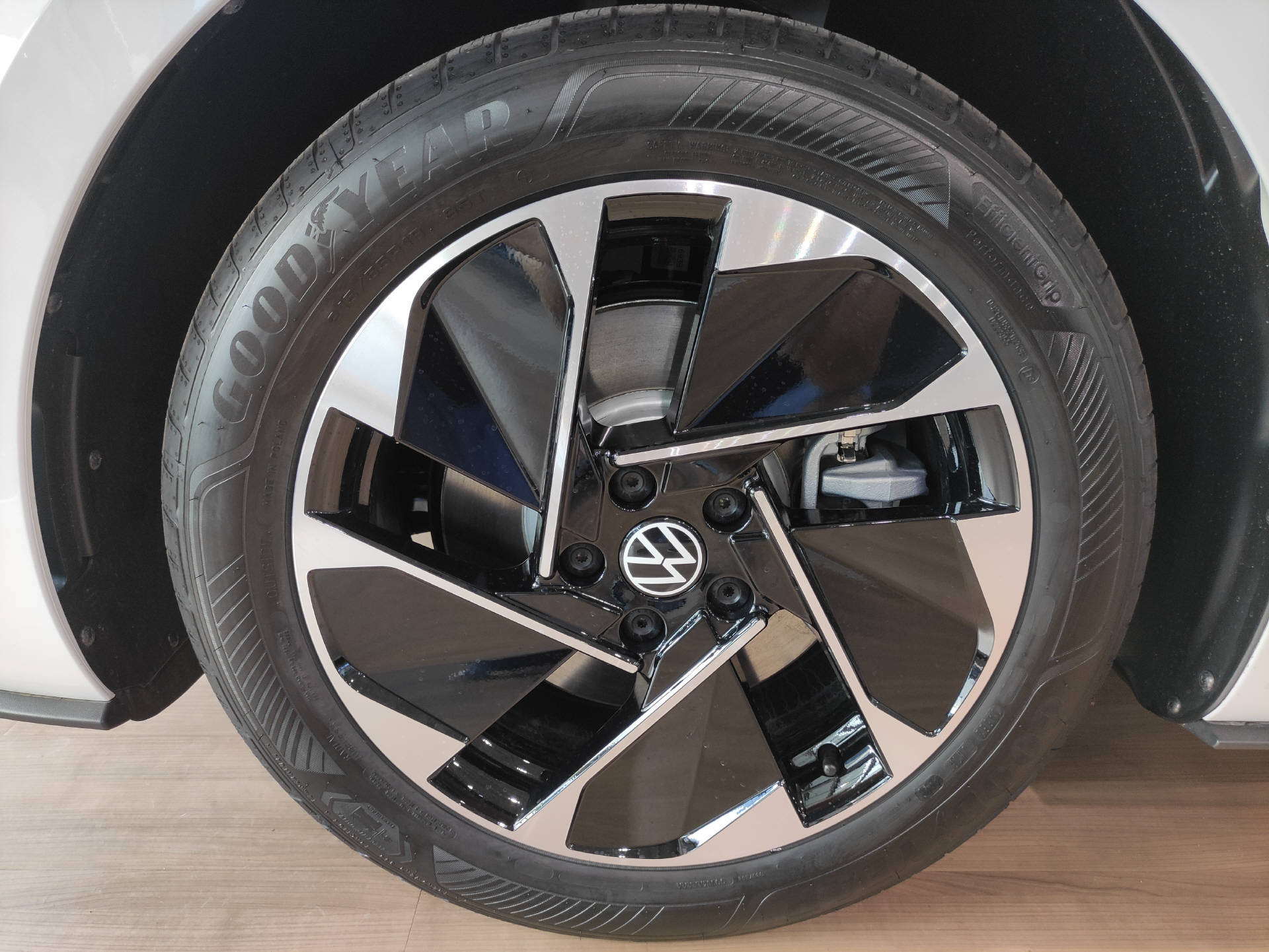 VW ID.3 Pro-showroom-element-2