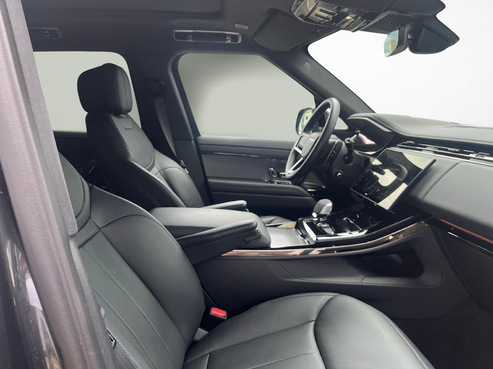LAND ROVER Range Rover Sport 3.0 I6 300 SE Dynamic-image-9