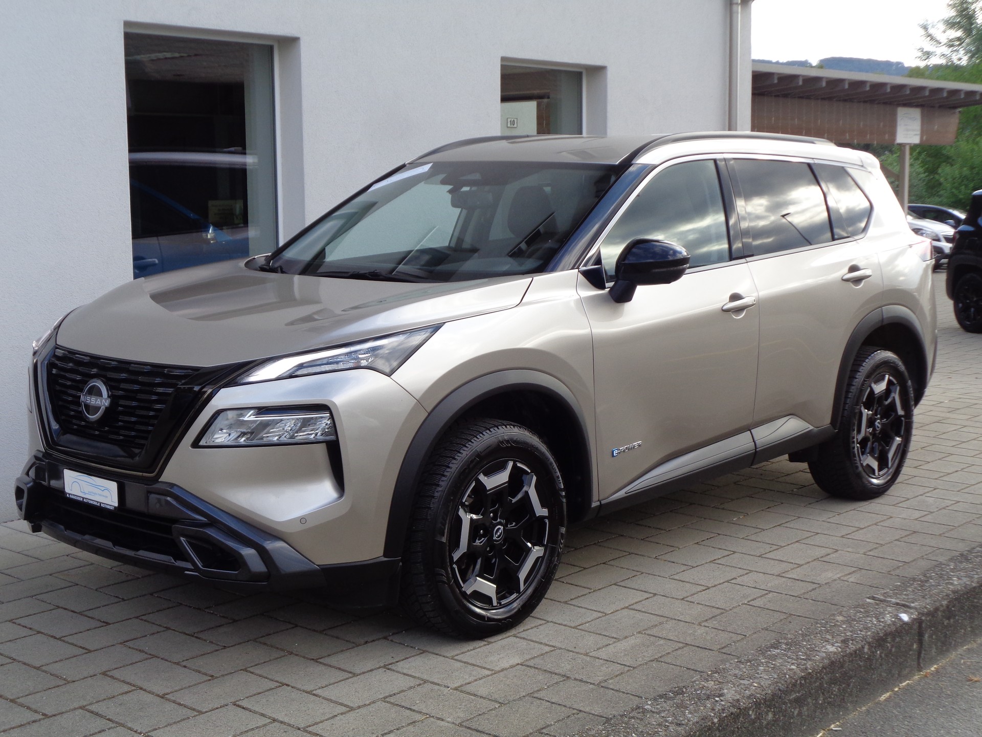 NISSAN X-Trail 1.5 VC-T e-Power 4WD N-Trek-showroom-element-3
