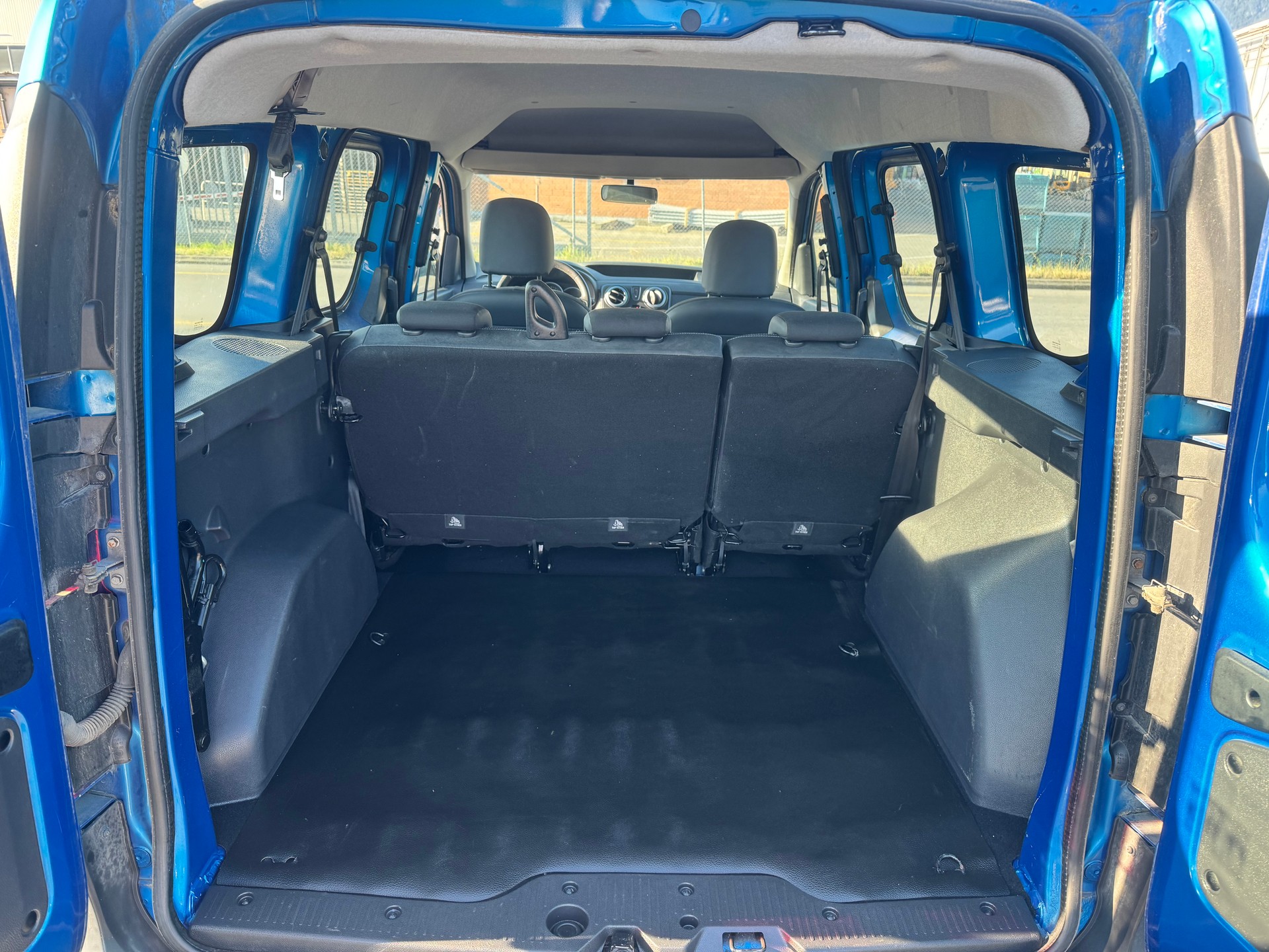 DACIA Dokker 1.2 T Stepway-image-9