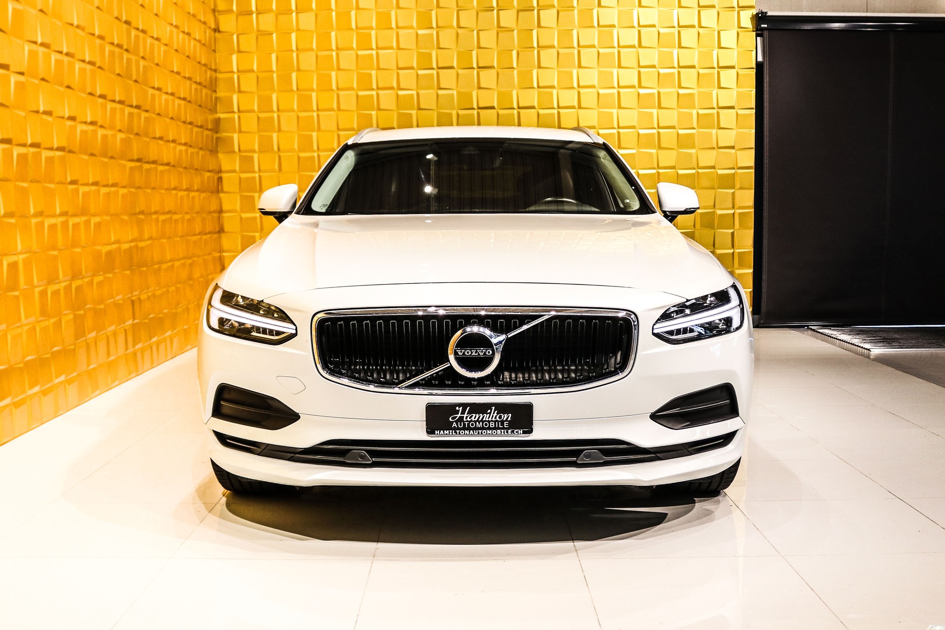 VOLVO V90 D3 Inscription Geartronic-showroom-element-2