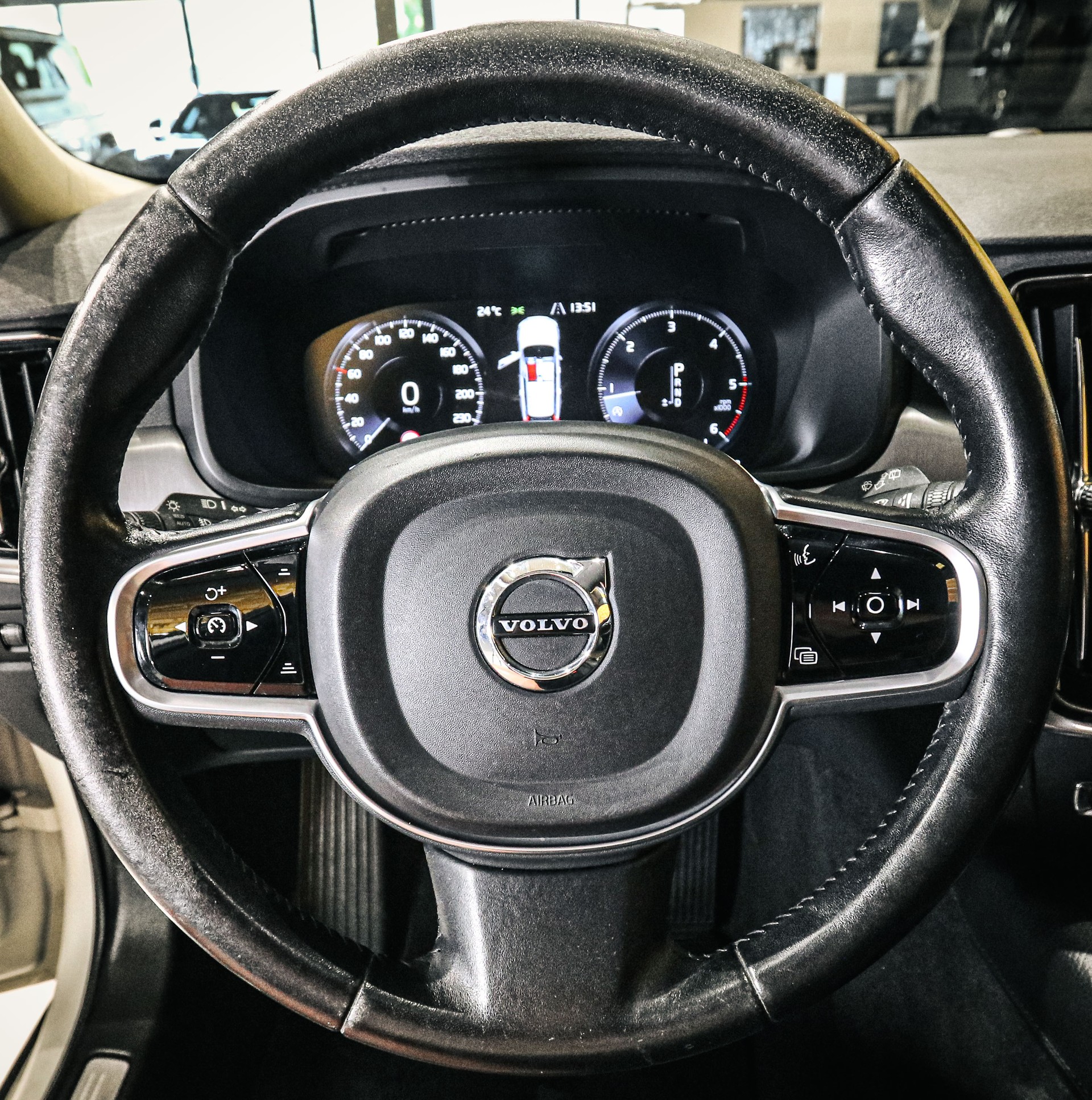 VOLVO V90 D3 Inscription Geartronic-image-12