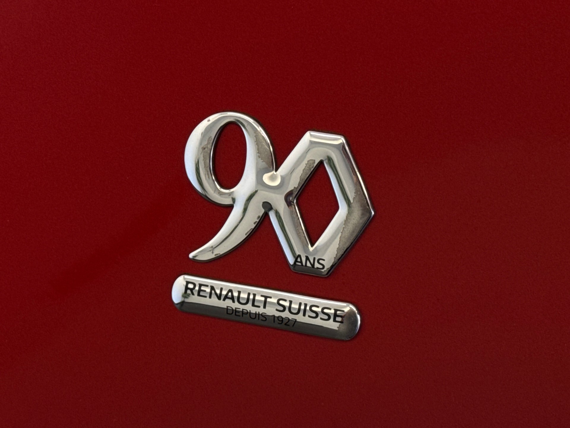 RENAULT Captur 1.2 T 16V 90th Anniversary EDC-image-17