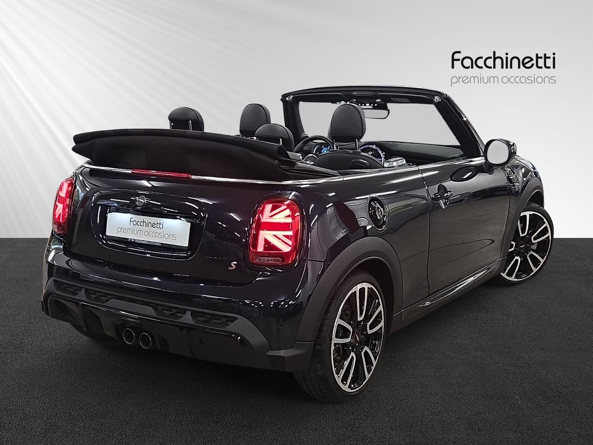 MINI Cooper S Cabriolet DKG-showroom-element-2