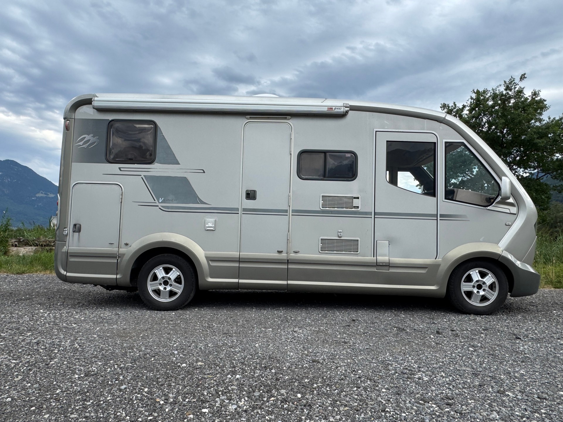 KNAUS Tabbert Renault Master 2.5 TDI - Nutzlast 750 kg Total 3500 kg - TV - Klima --image-3