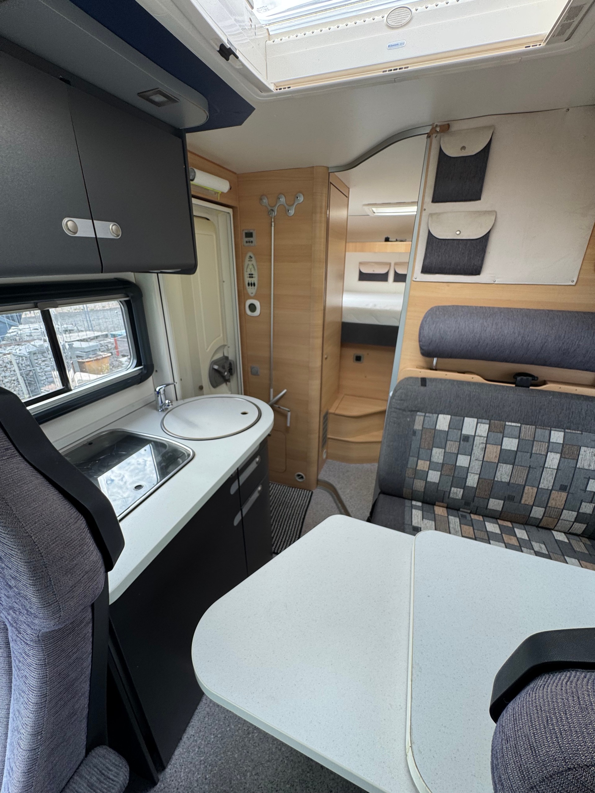 KNAUS Tabbert Renault Master 2.5 TDI - Nutzlast 750 kg Total 3500 kg - TV - Klima --image-11