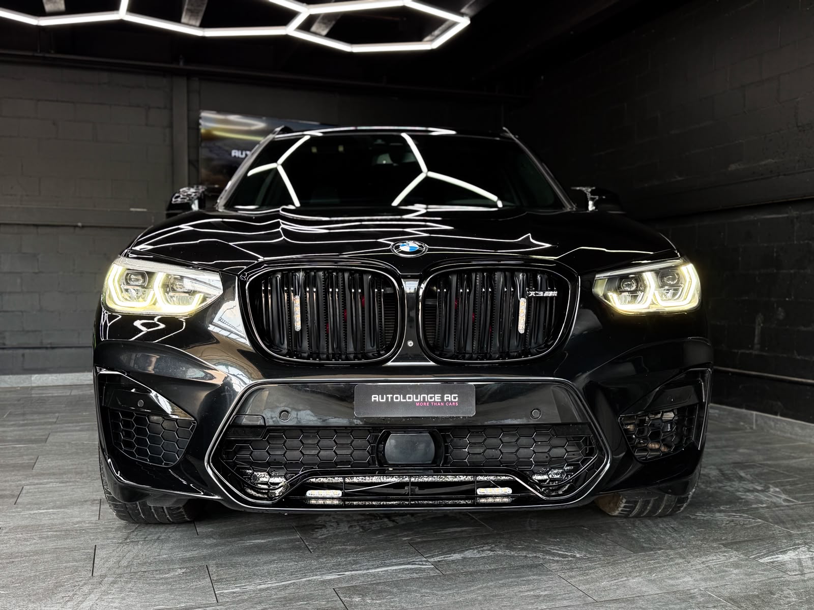 BMW X3 xDrive M40i Steptronic-showroom-element-3