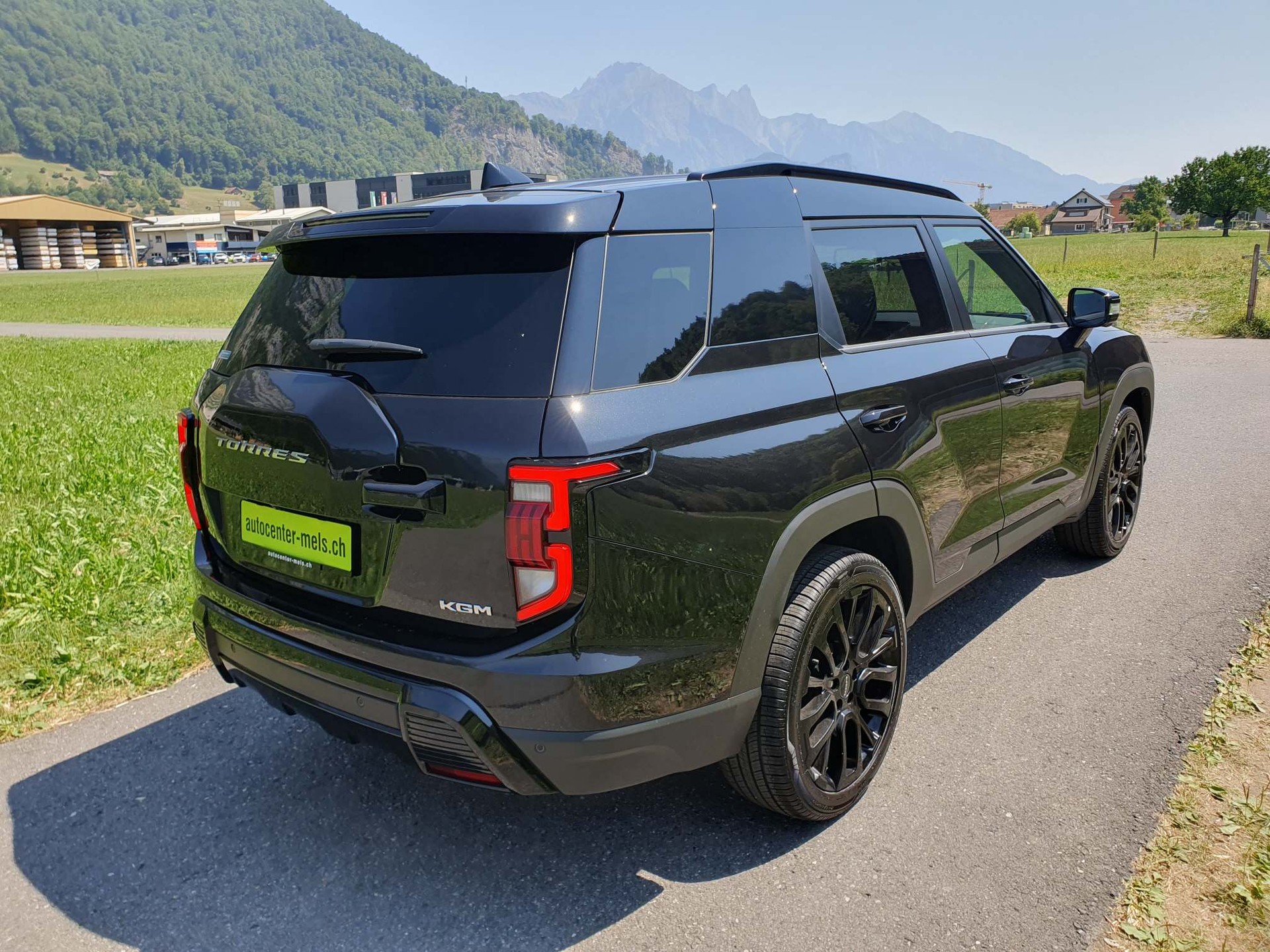 KGM-SsangYong Torres 1.5 T-Gdi Black Edition 4WD-image-6