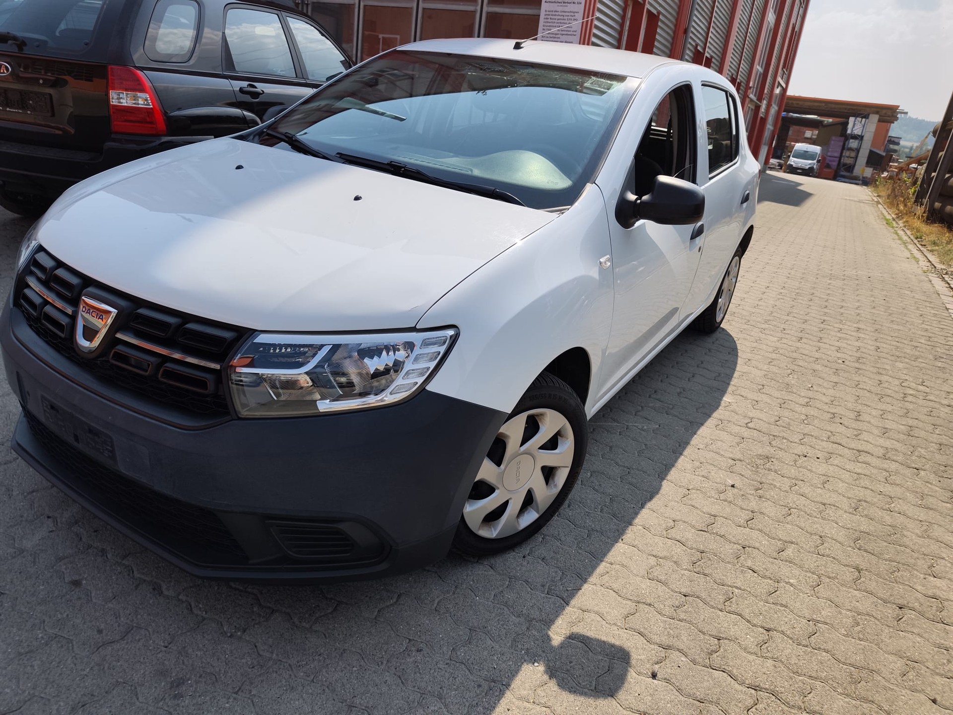 DACIA Sandero 1.0 Comfort-showroom-element-2