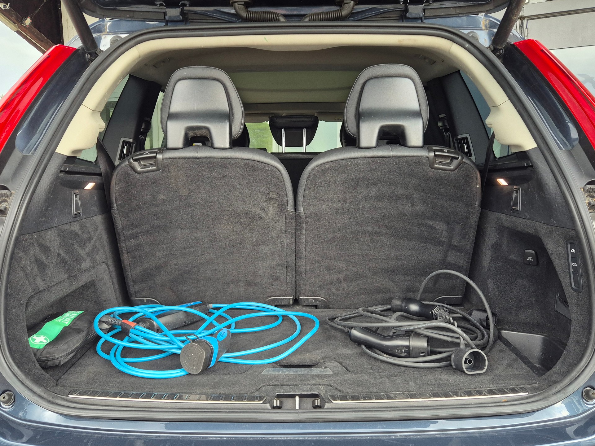 VOLVO XC90 T8 eAWD PluginHybrid Inscription Geartronic-image-7