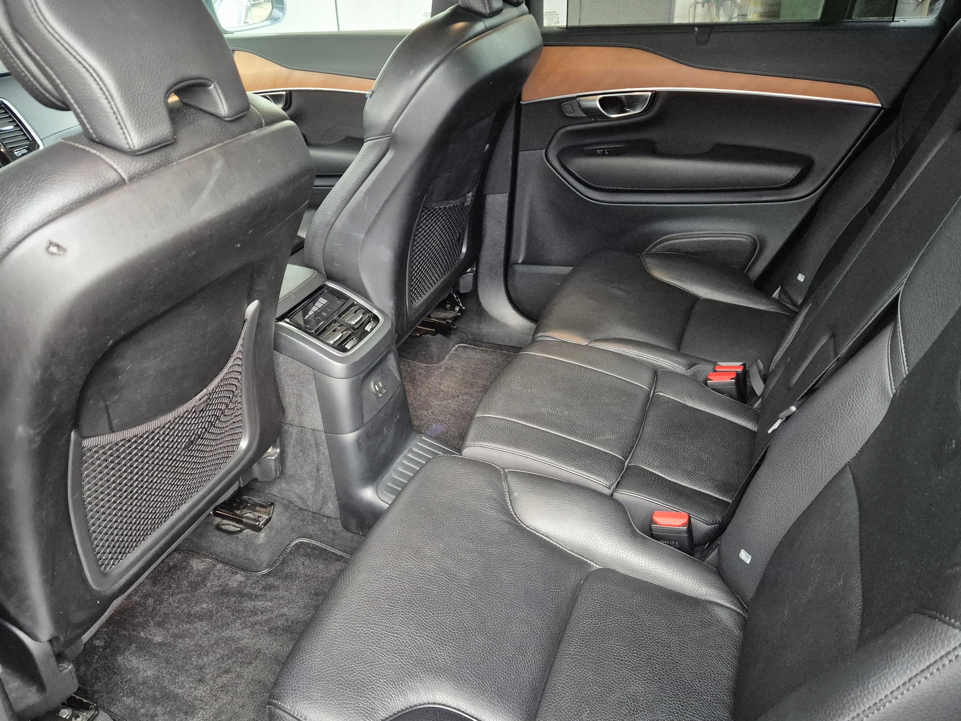 VOLVO XC90 T8 eAWD PluginHybrid Inscription Geartronic-image-14