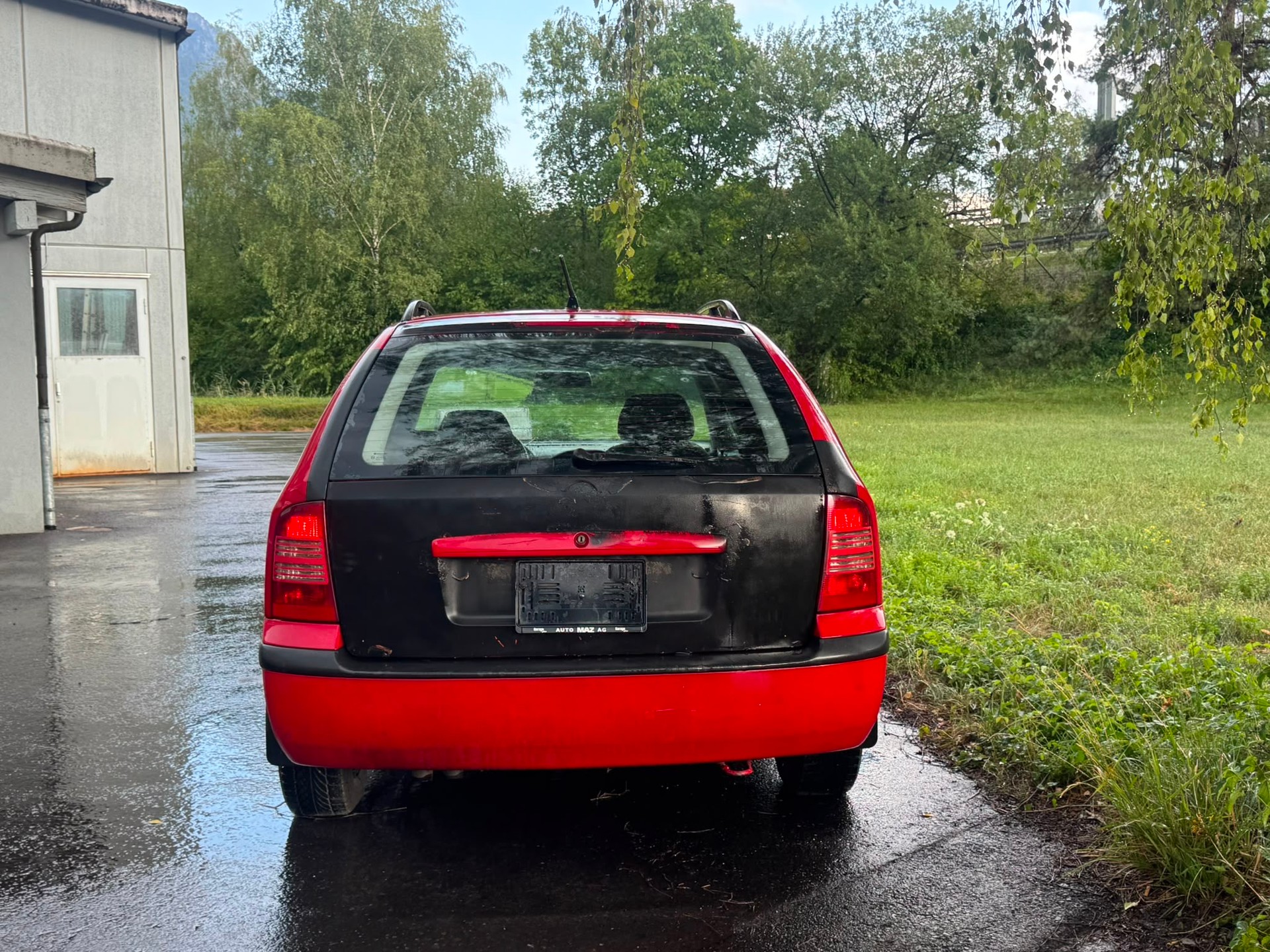 SKODA Octavia 1.9 TDI Elegance 4x4-image-2