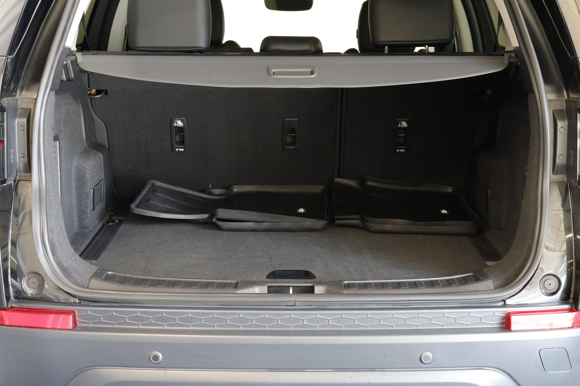 LAND ROVER Discovery Sport 2.0 SD4 200 SE-image-11
