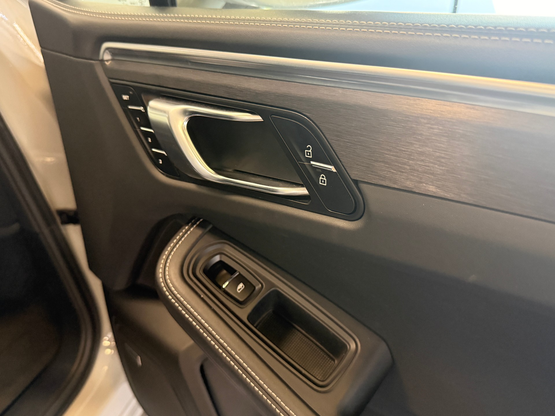 PORSCHE Macan GTS PDK-image-9