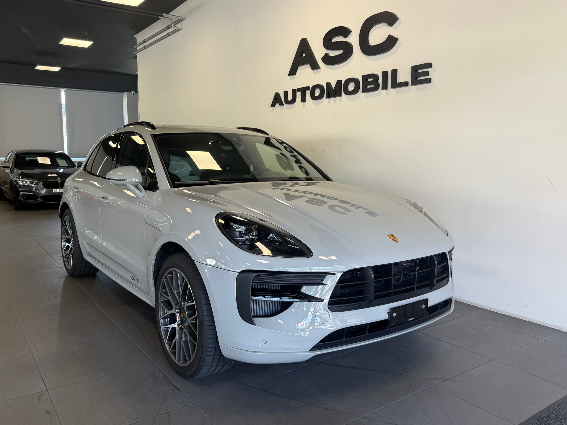 PORSCHE Macan GTS PDK