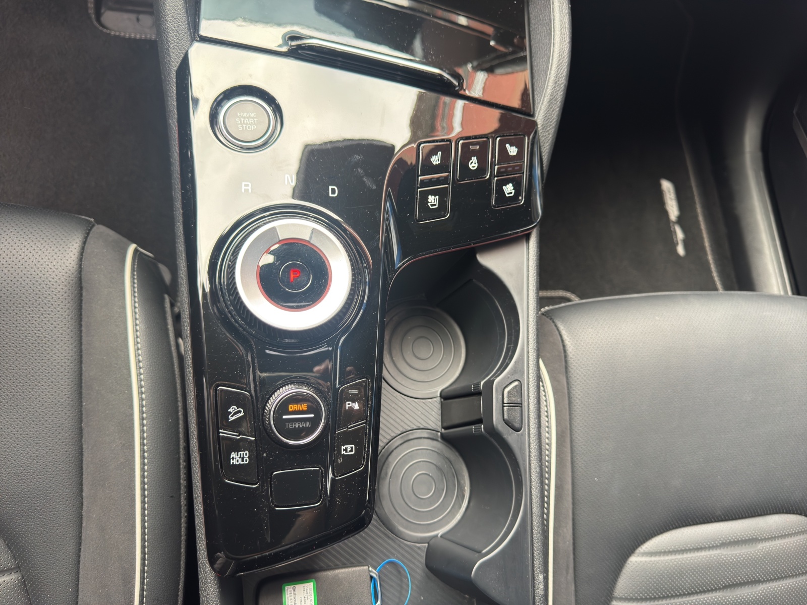 KIA Sportage1.6T HEV4x4 GT A-image-10