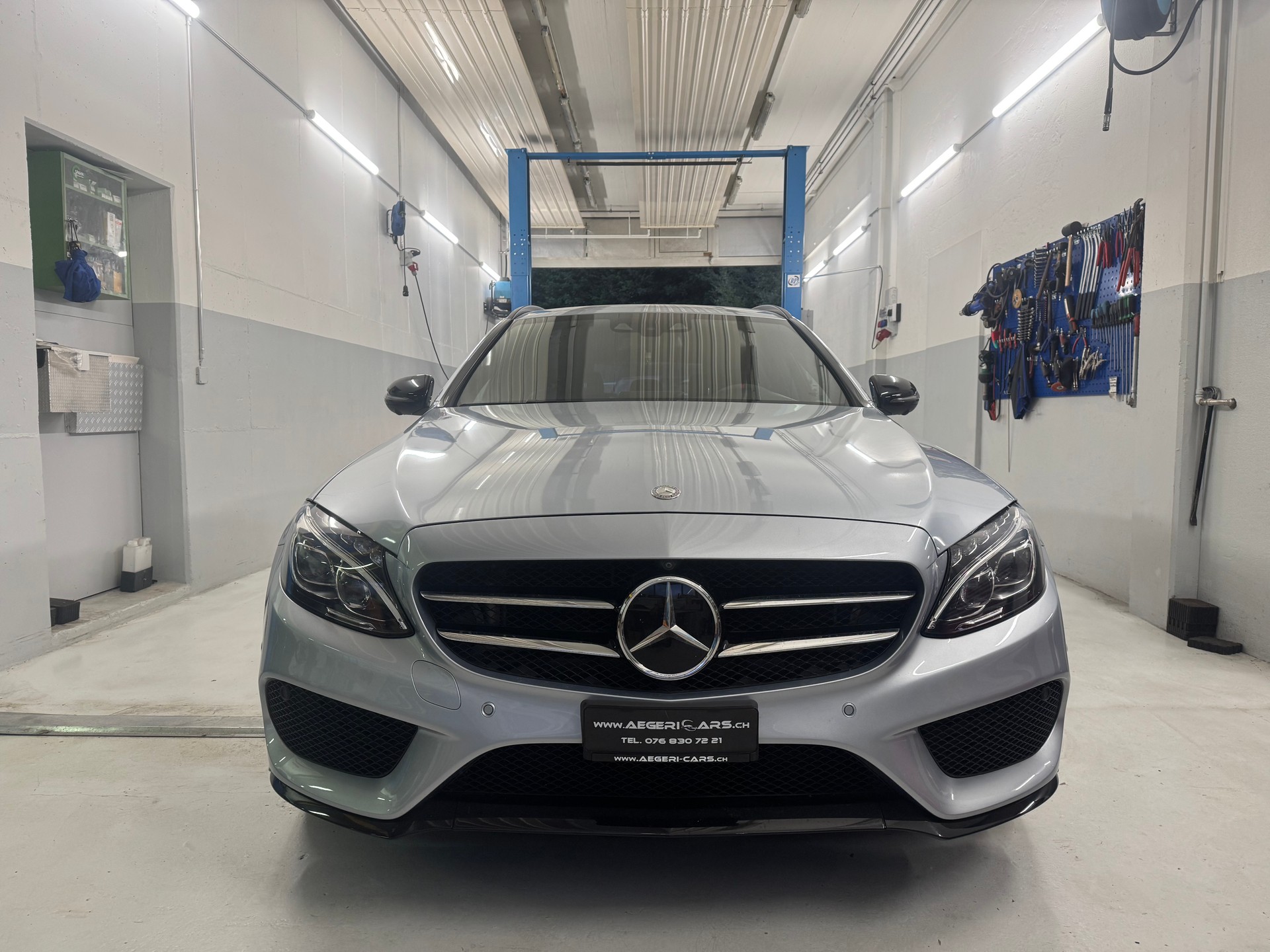 MERCEDES-BENZ C 250 d AMG Line 4Matic 9G-Tronic-showroom-element-1