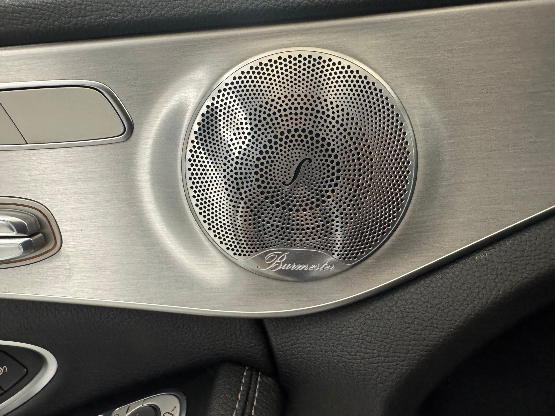 MERCEDES-BENZ C 250 d AMG Line 4Matic 9G-Tronic-image-12