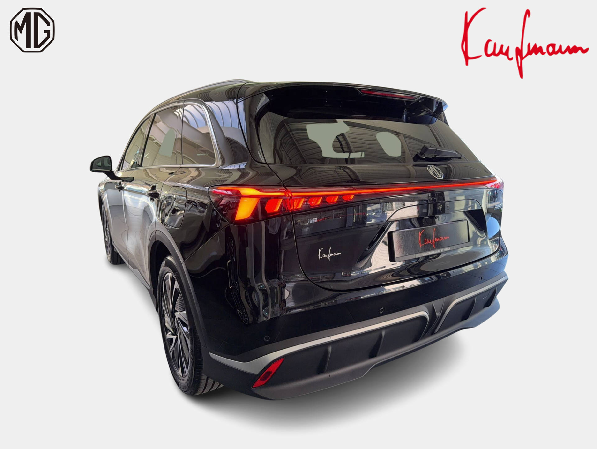 MG S6 EV 77 kWh Luxury 4WD-image-4