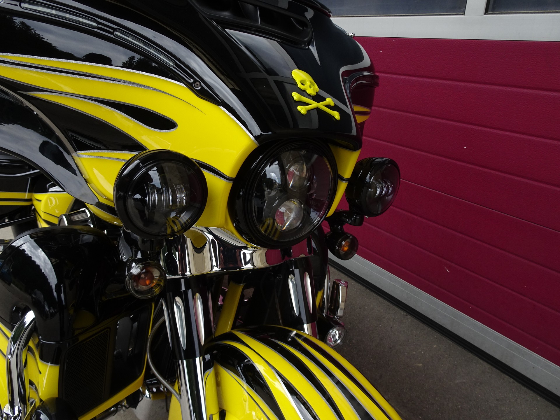 HARLEY-DAVIDSON FLHXSE Street Glide ABS CVO-image-11
