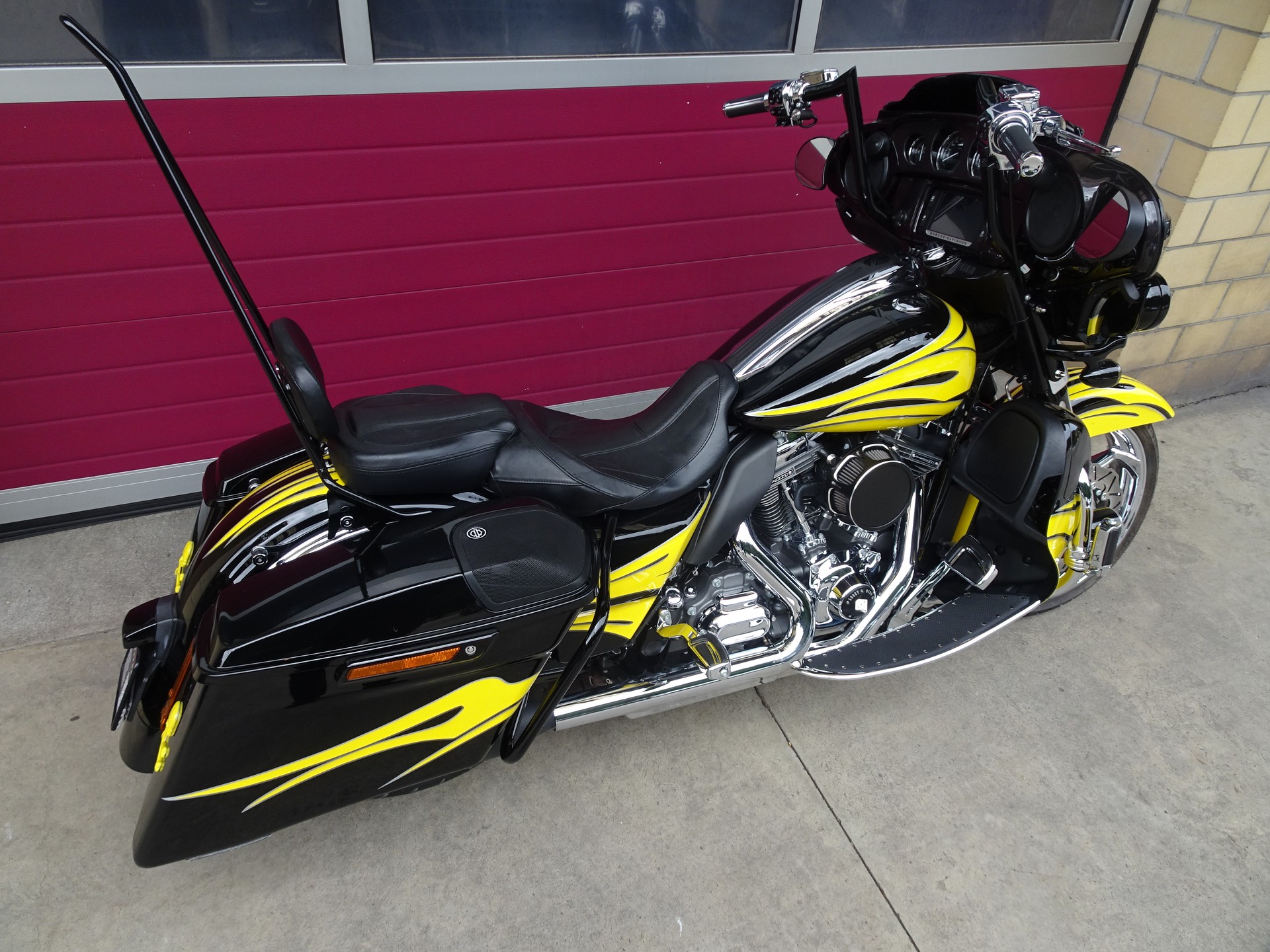 HARLEY-DAVIDSON FLHXSE Street Glide ABS CVO-image-14