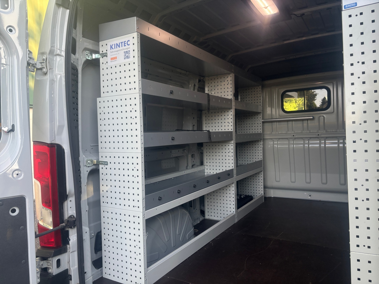 FIAT E-Ducato 35 47kWh L2H2 * Fahrzeugeinrichtung Gratis * 1000 kg Nutzlast * Top Preis *-image-7