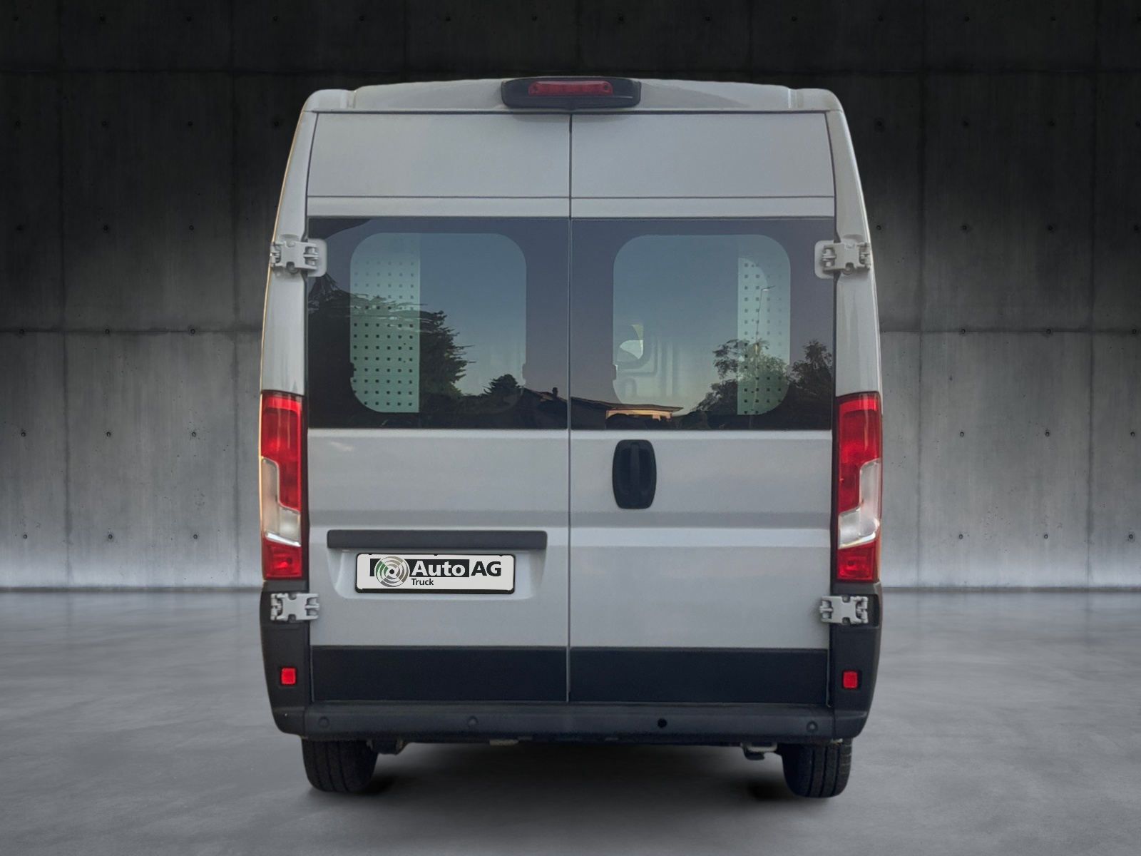 FIAT E-Ducato 35 47kWh L2H2 * Fahrzeugeinrichtung Gratis * 1000 kg Nutzlast * Top Preis *-showroom-element-2