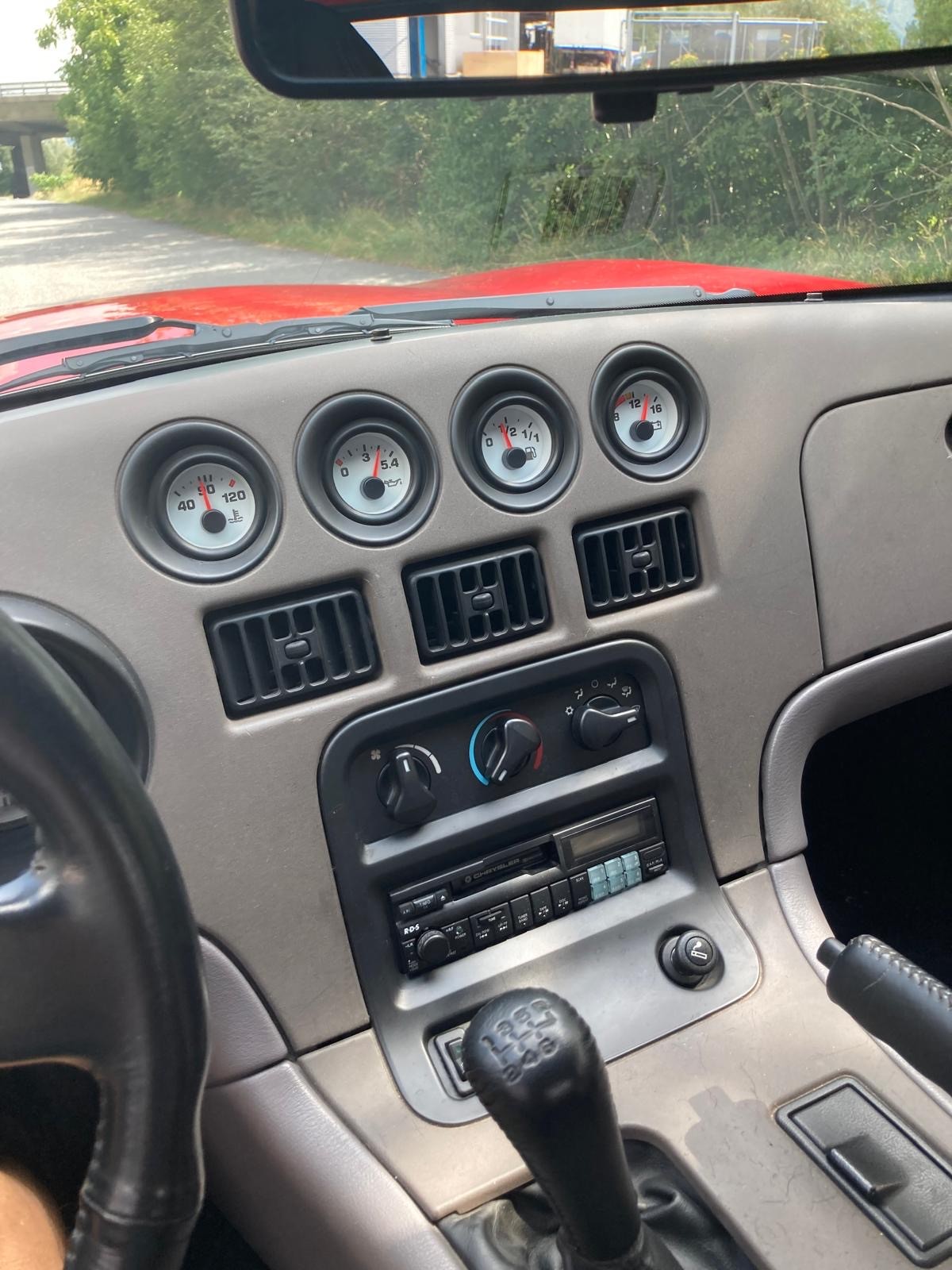 CHRYSLER RT/10-image-4