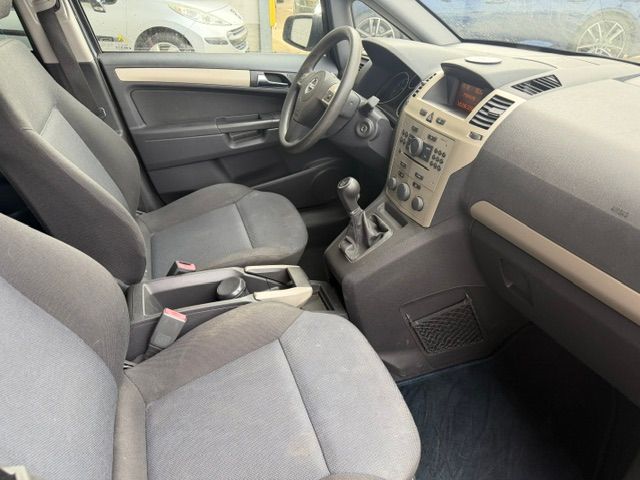 OPEL Zafira 2.0i 16V T Enjoy-image-9