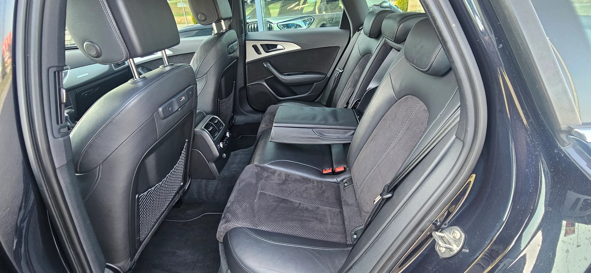 AUDI A6 Avant 3.0 TFSI V6 quattro S-tronic-image-10