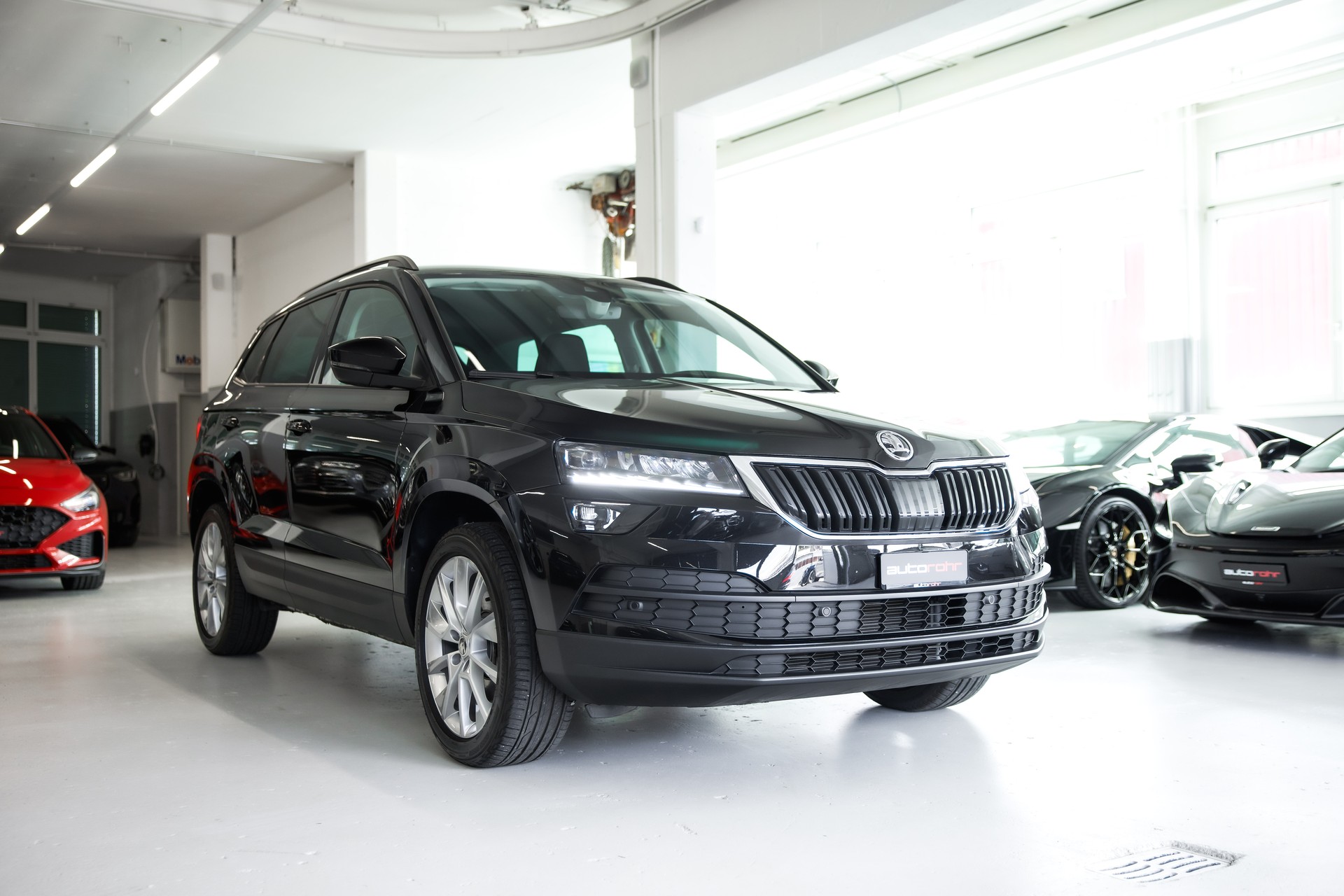SKODA Karoq 1.0 TSI Ambition DSG-showroom-element-2