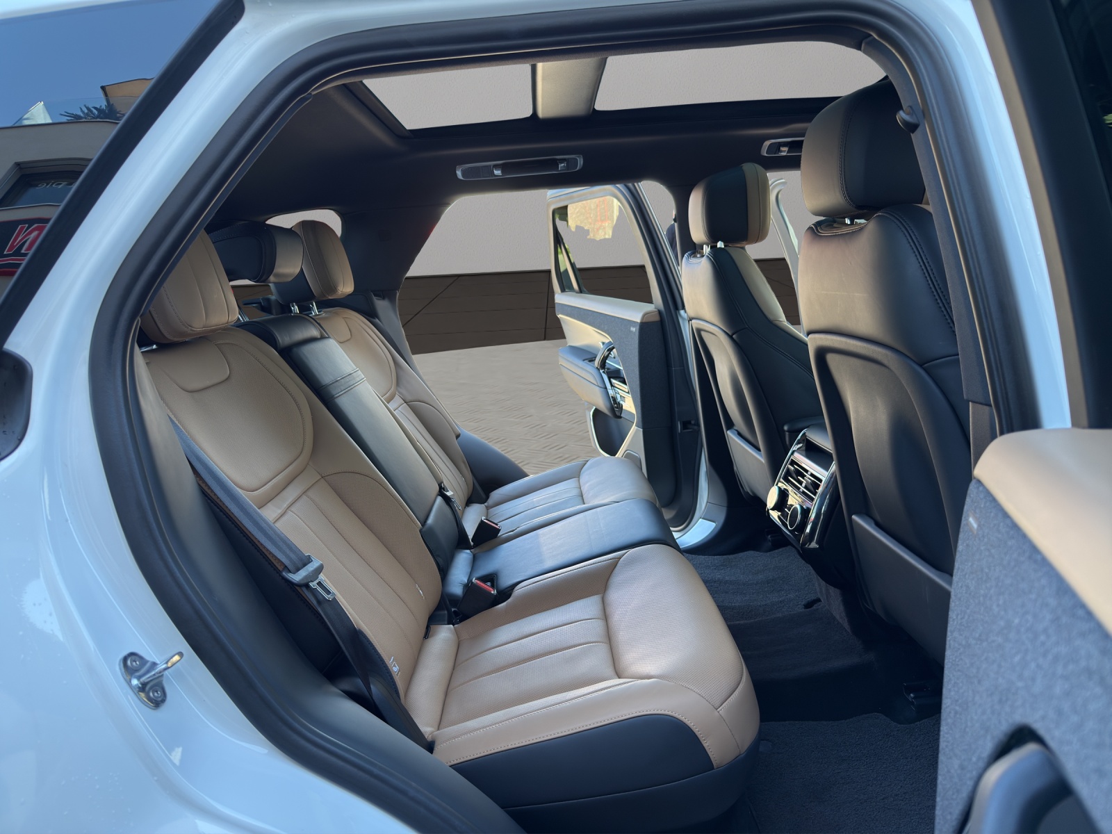 LAND ROVER Range Rover Sport D300 3.0 TD6 MHEV HSE Automatic-image-17
