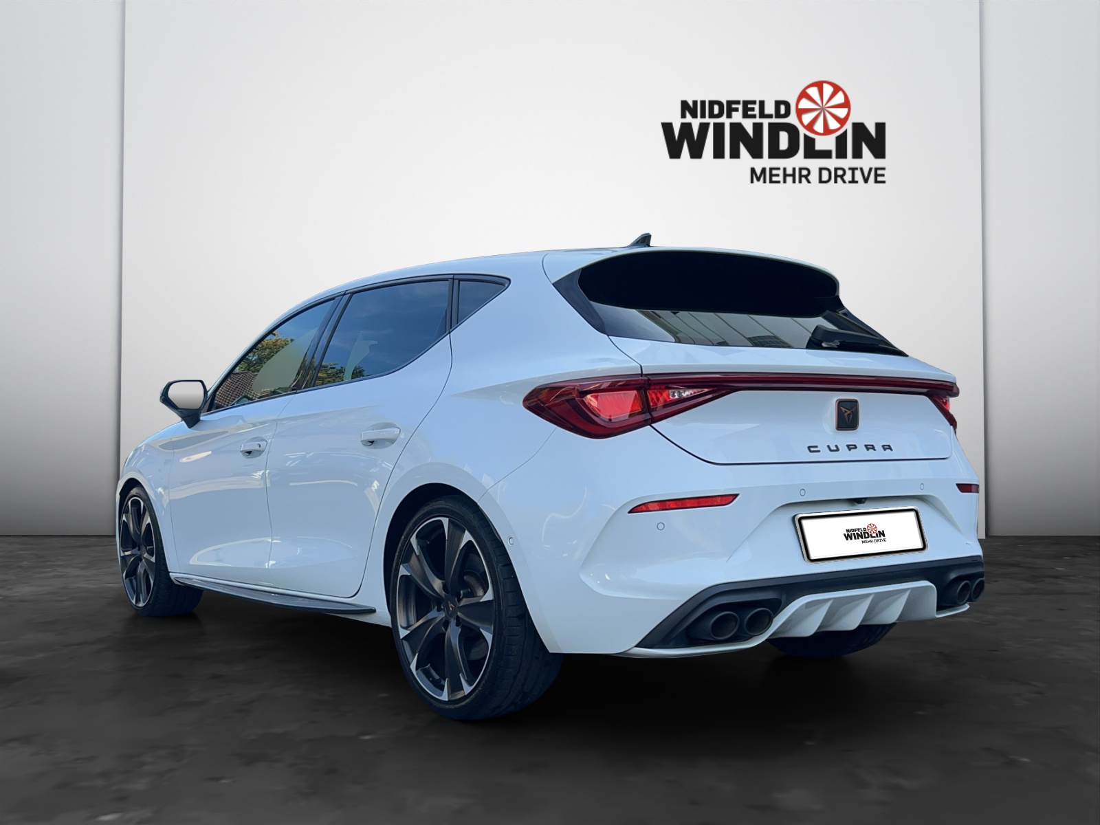 CUPRA LEON VZ 2.0 TSI DSG-showroom-element-3