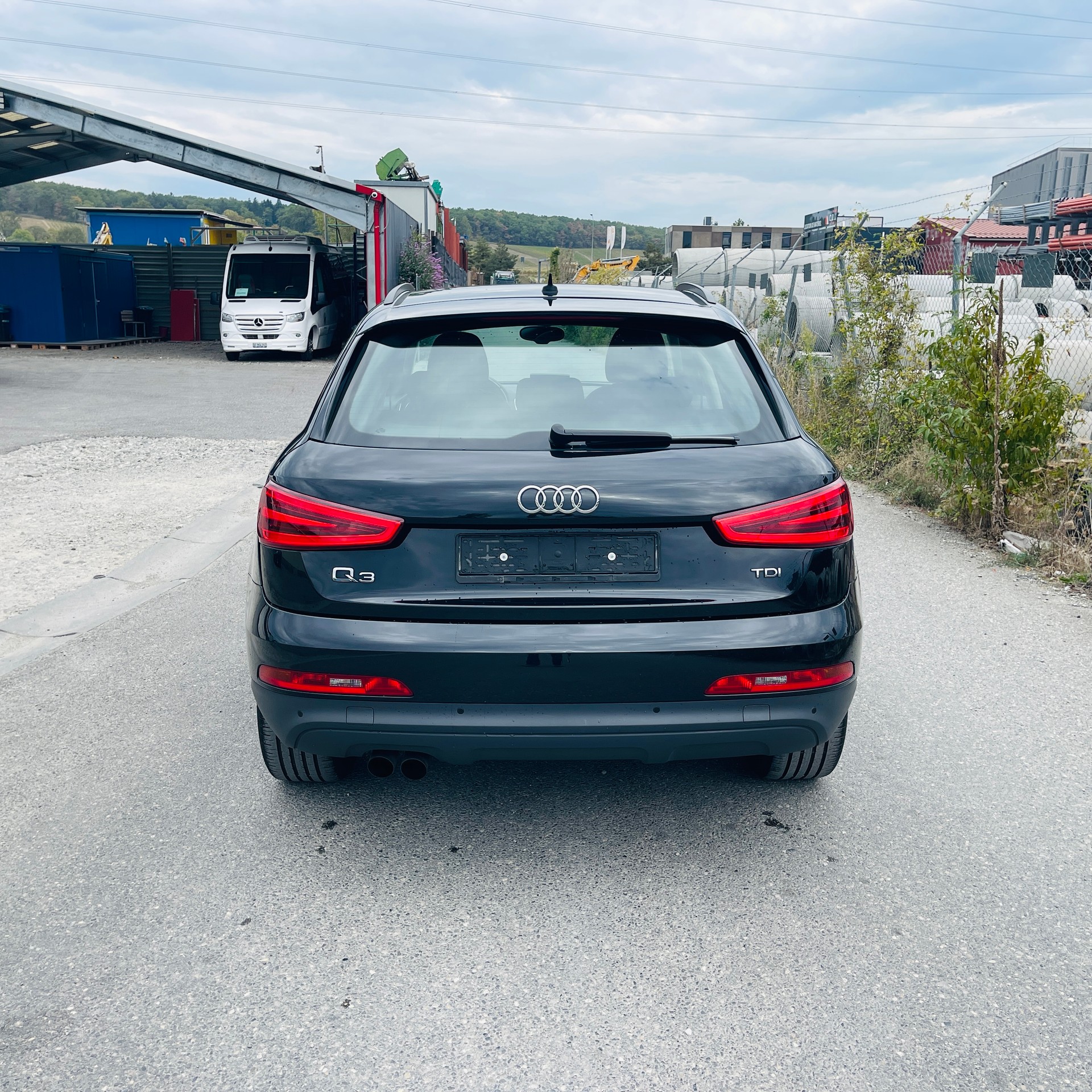 AUDI Q3 2.0 TDI-image-4