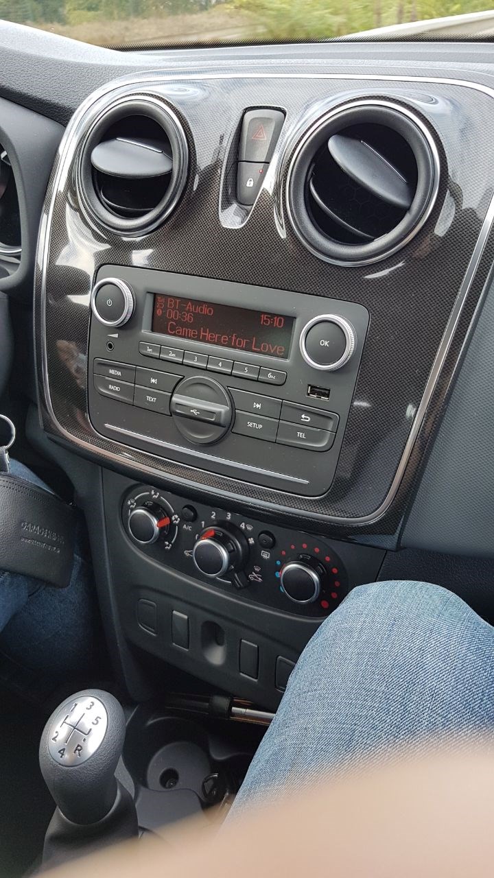 DACIA Sandero TCe 90 Comfort-image-4