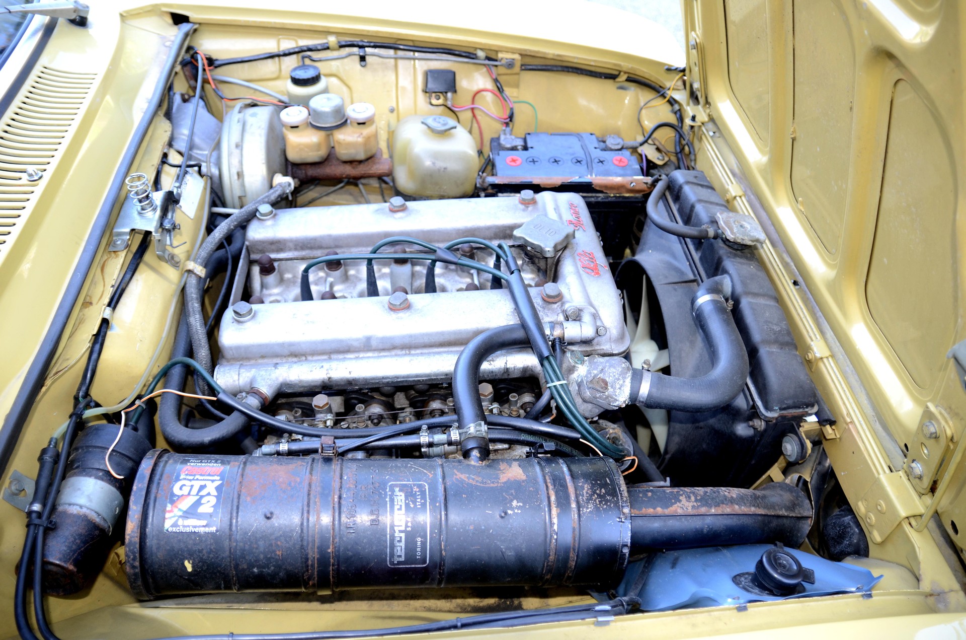 ALFA ROMEO 2000 GTV wird frisch Veteran geprüft *** CH-Fahrzeug *** aus 3. Hand *** seit 1988 bei mir *** ungeschweisst-image-9