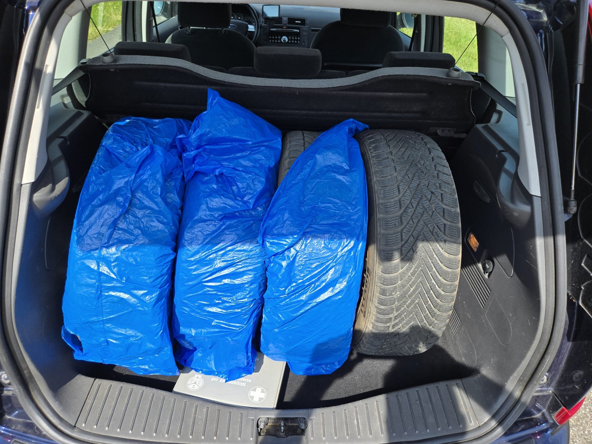 FORD Focus C-Max 2.0 TDCi Trend-image-10
