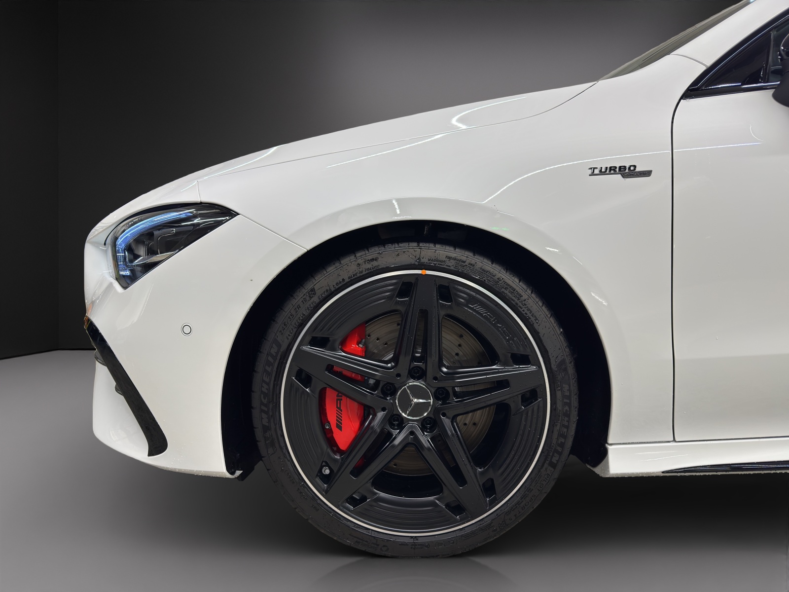 MERCEDES-BENZ CLA Shooting Brake 35 AMG 4Matic 8G-DCT-image-8