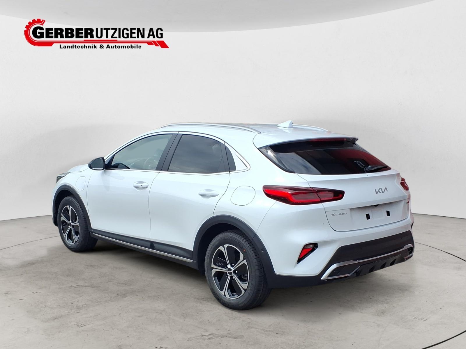 KIA XCeed 1.6 GDi Plug-in Hybrid Style-showroom-element-2