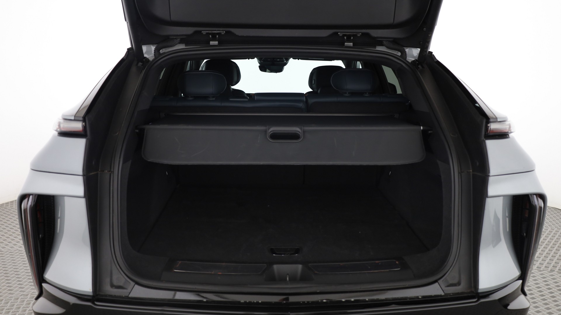 CADILLAC LYRIQ Sport 102 kWh AWD-image-9