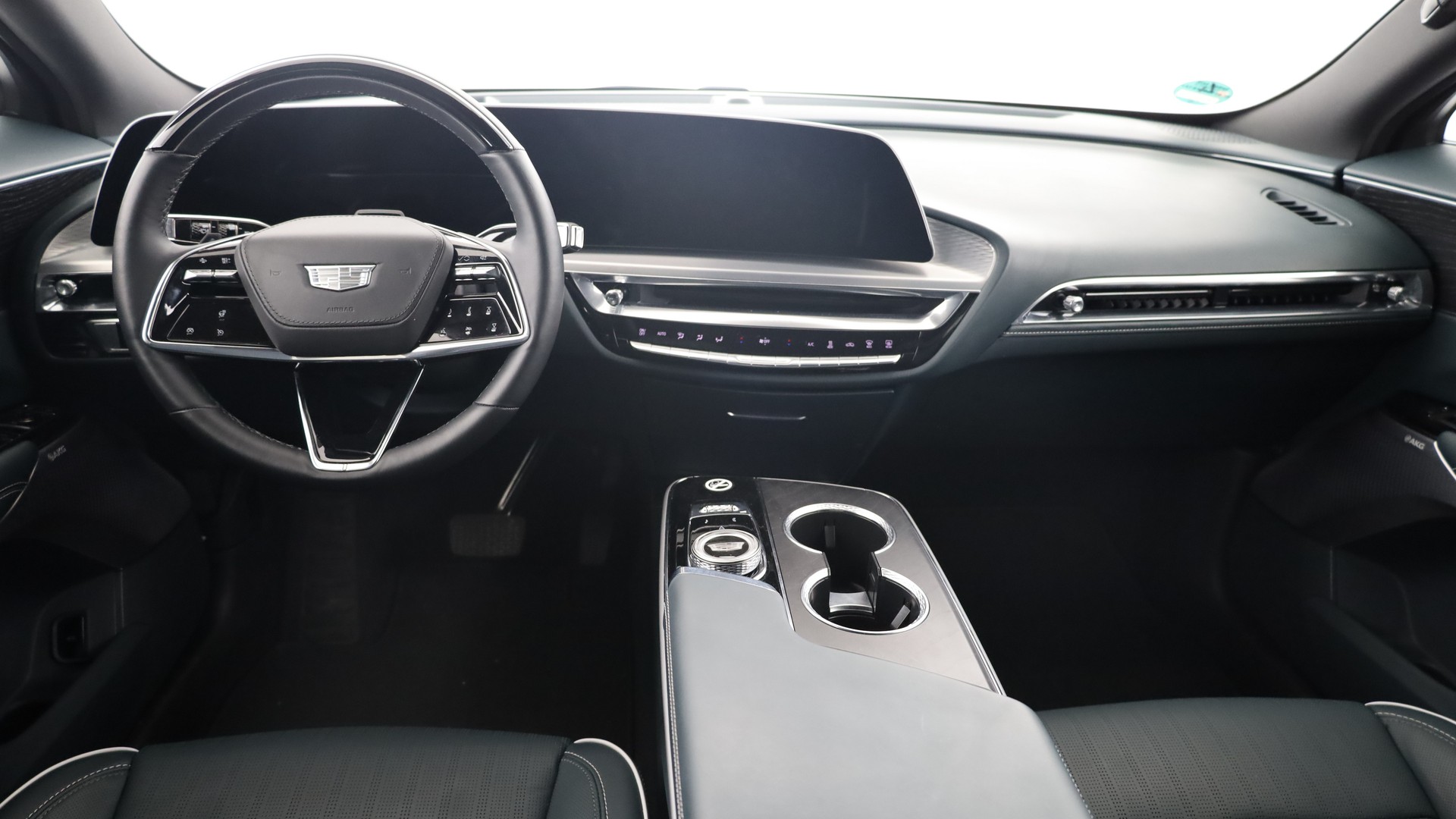 CADILLAC LYRIQ Sport 102 kWh AWD-showroom-element-3