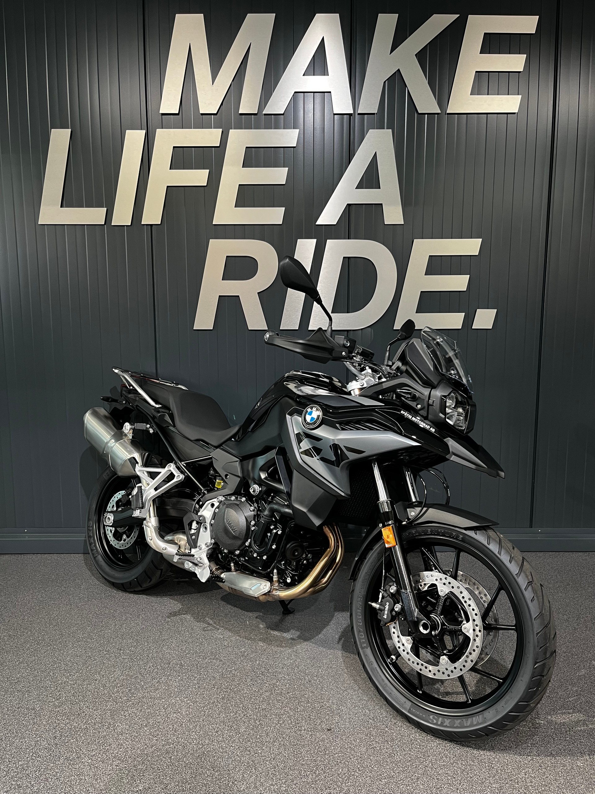 BMW F 800 GS - Tieferlegung ab Werk!-showroom-element-1