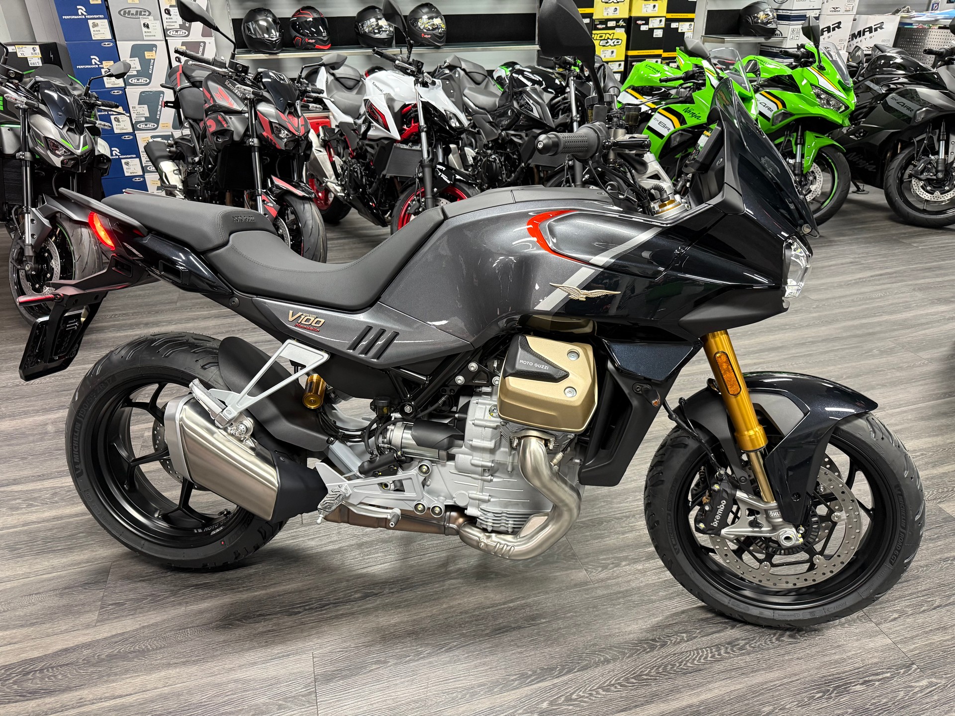 MOTO GUZZI V100 Mandello S-image-4