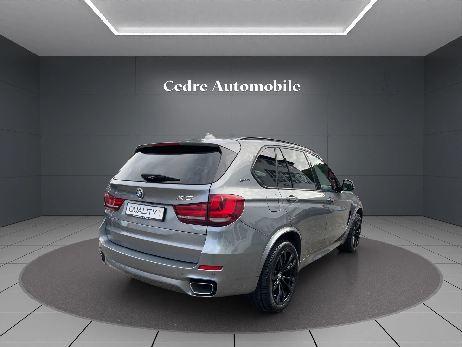 BMW X5 xDrive 40e iPerformance Pure M Sport Steptronic-showroom-element-2