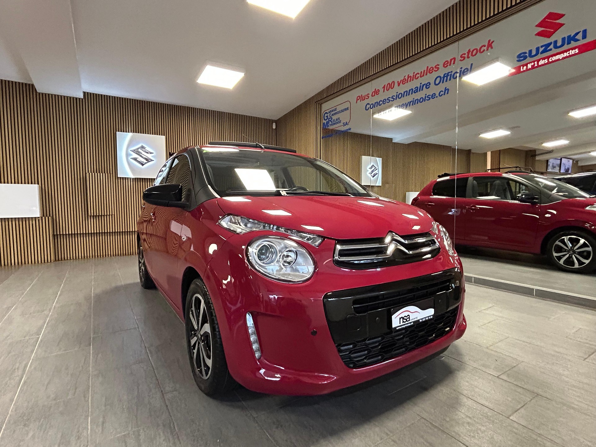 CITROEN C1 1.0 VTi Shine Airscape ETG-showroom-element-3