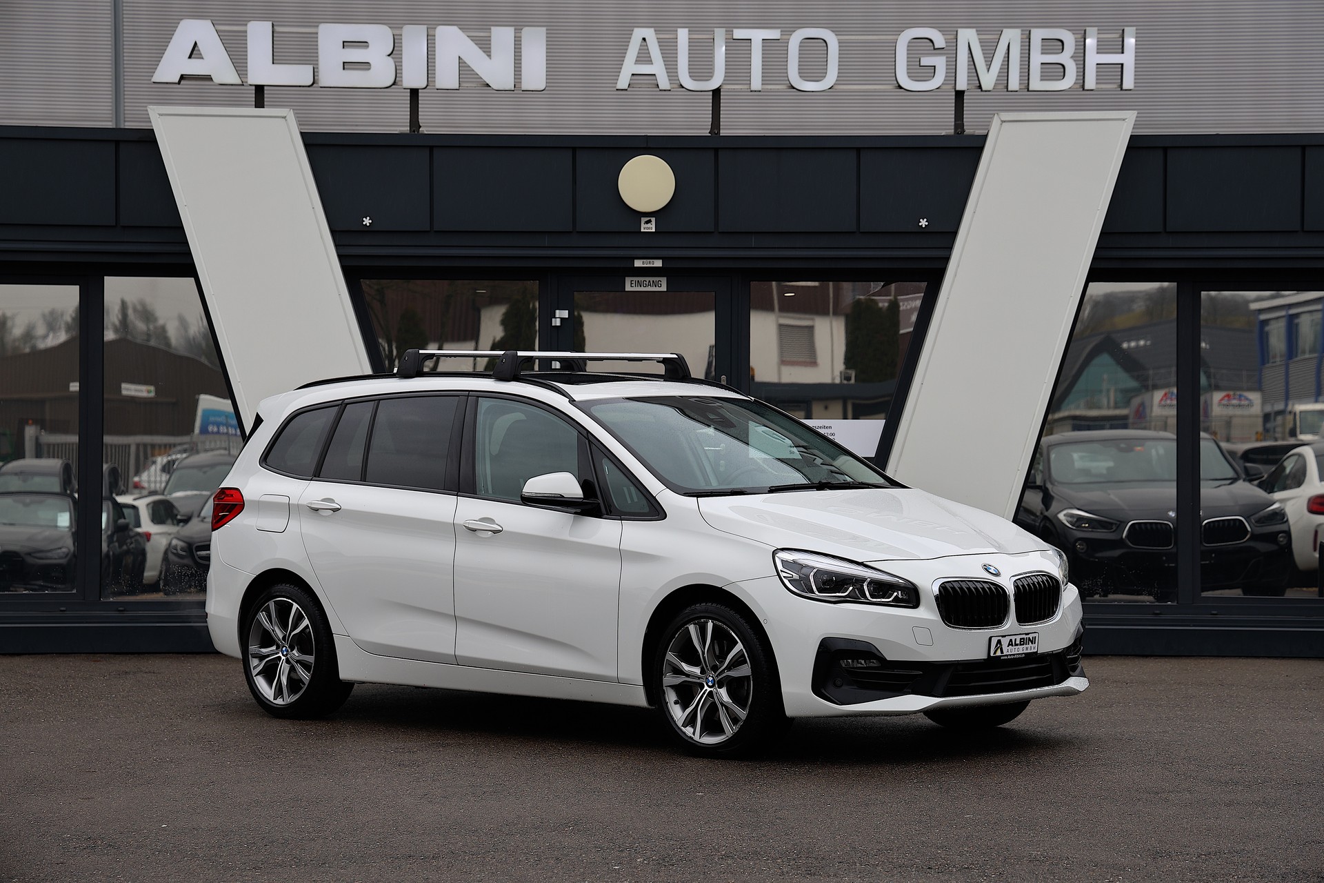 BMW 218d xDrive Gran Tourer 7-Sitzer Steptronic Sport Line-showroom-element-1