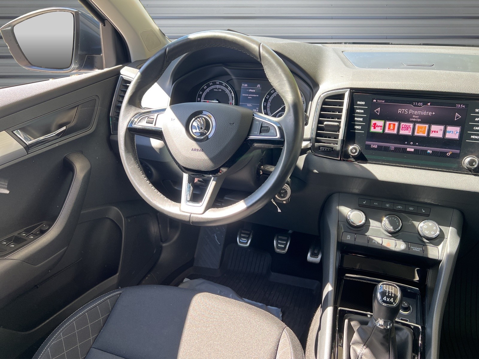 SKODA Karoq 2.0 TDI CR Ambition 4x4-image-11